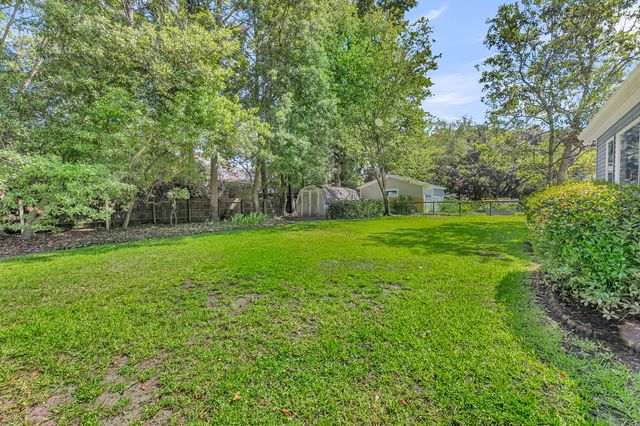 354 Molasses Lane, Mount Pleasant, SC 29464