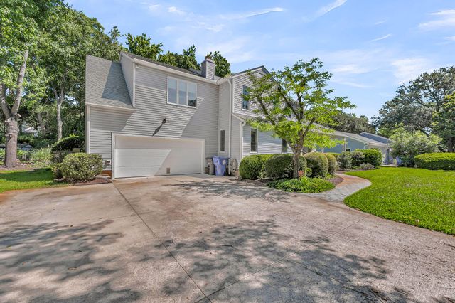 354 Molasses Lane, Mount Pleasant, SC 29464