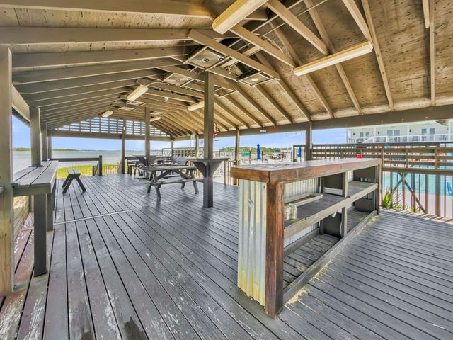 354 Molasses Lane, Mount Pleasant, SC 29464