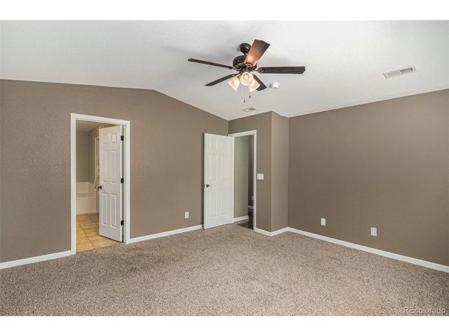 9795 W Freiburg Dr A, Littleton, CO 80127