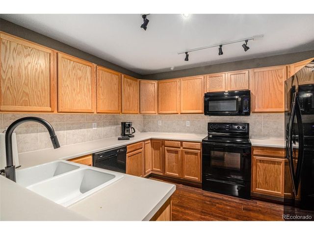 9795 W Freiburg Dr A, Littleton, CO 80127