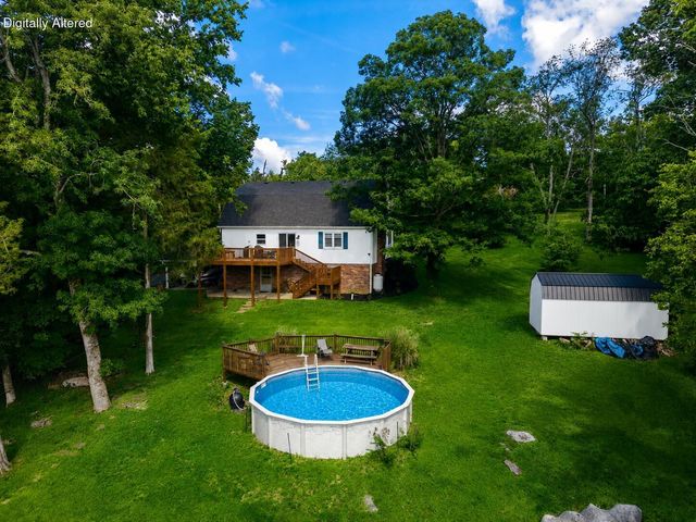 890 Gwinn Island Road, Danville, KY 40422