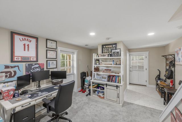 890 Gwinn Island Road, Danville, KY 40422