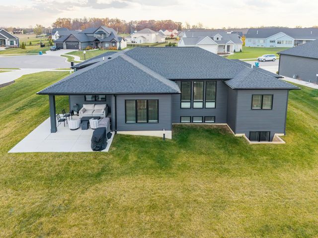 6161 Bateleur Court, Fort Wayne, IN 46845