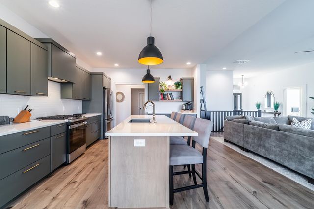 6161 Bateleur Court, Fort Wayne, IN 46845