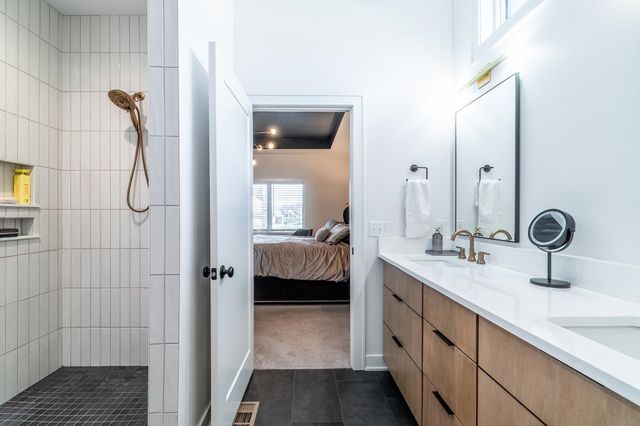 6161 Bateleur Court, Fort Wayne, IN 46845