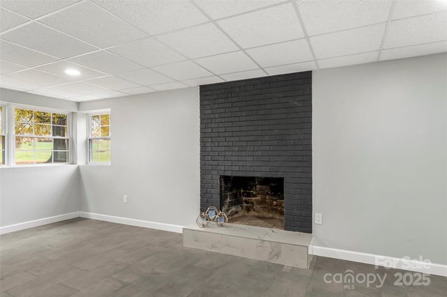 2210 24th Street Circle NE, Hickory, NC 28601