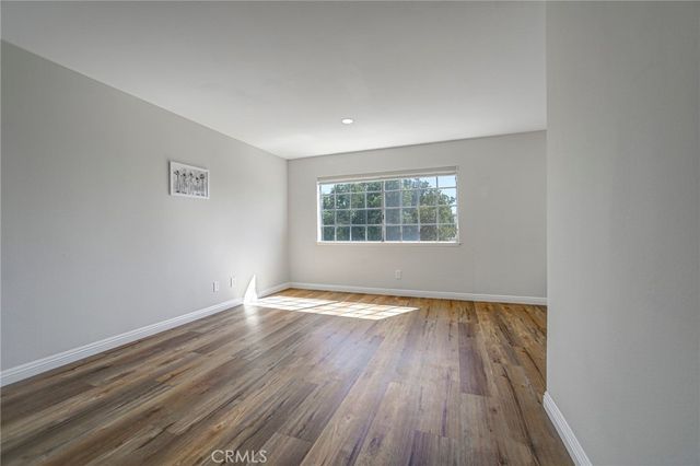 20851 Community Street 10, Winnetka, CA 91306