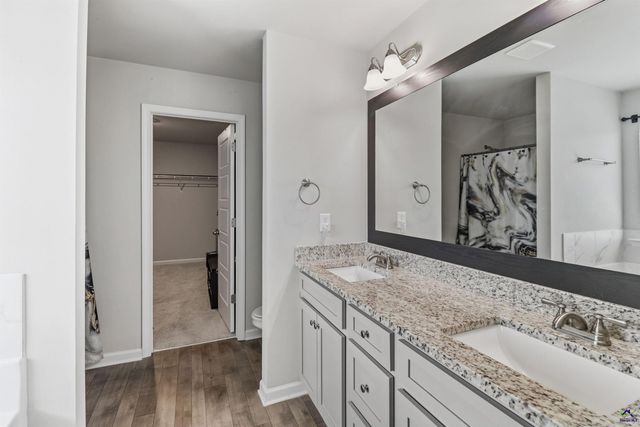 131 Red Birch Lane, Warner Robins, GA 31093