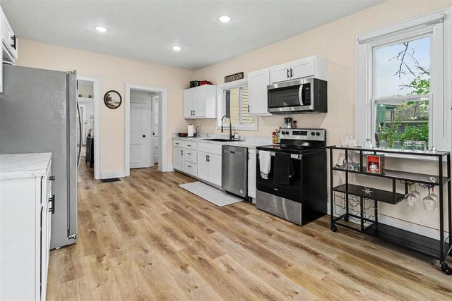 215 E Washington Street, Greenville, MI 48838