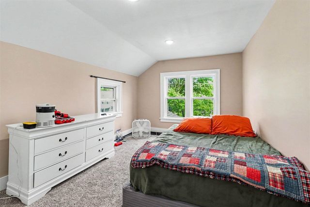 215 E Washington Street, Greenville, MI 48838