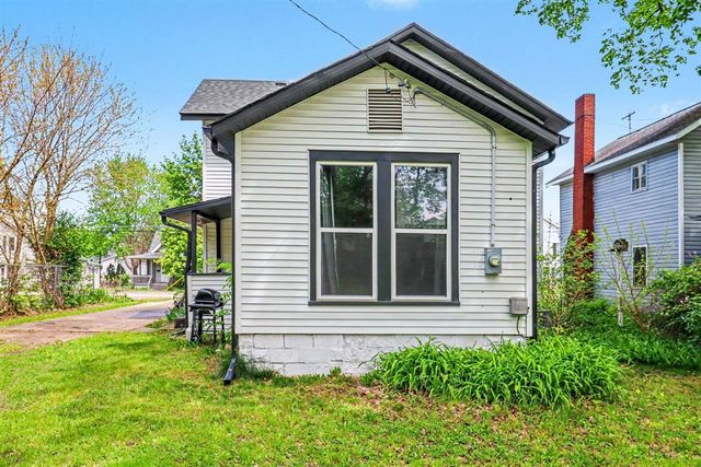 215 E Washington Street, Greenville, MI 48838