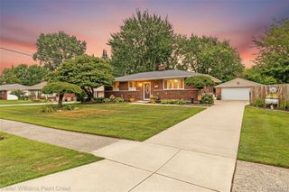 37050 Ilene Street, Clinton Charter Township, MI 48036