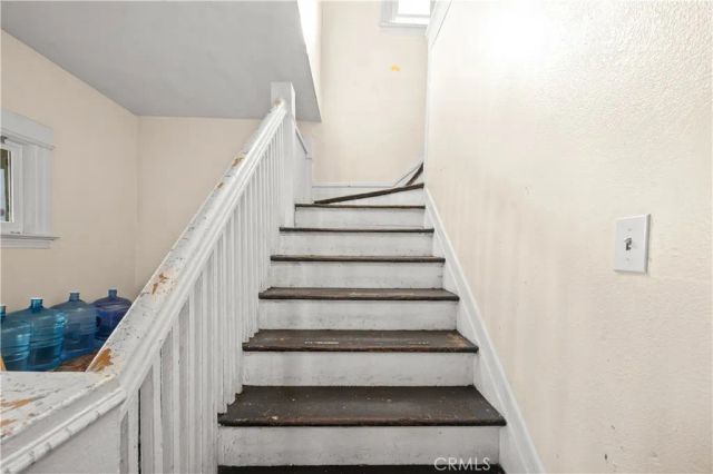 1438 E 20th Street, Los Angeles, CA 90011