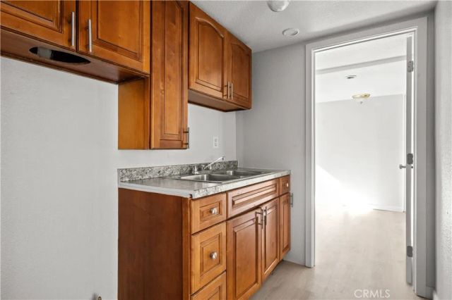 1438 E 20th Street, Los Angeles, CA 90011