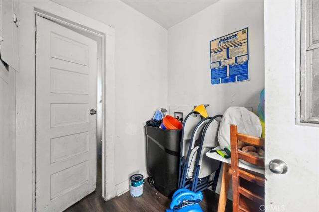 1438 E 20th Street, Los Angeles, CA 90011