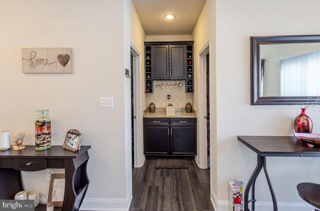 11391 TOLKIEN AVE, White Plains, MD 20695