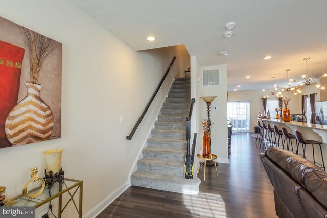 11391 TOLKIEN AVE, White Plains, MD 20695