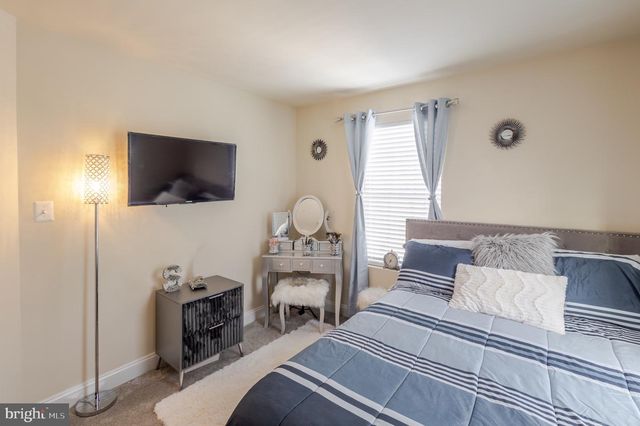 11391 TOLKIEN AVE, White Plains, MD 20695