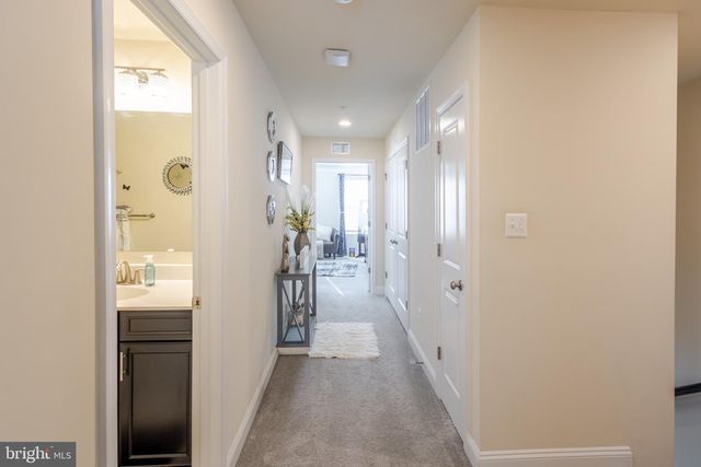 11391 TOLKIEN AVE, White Plains, MD 20695