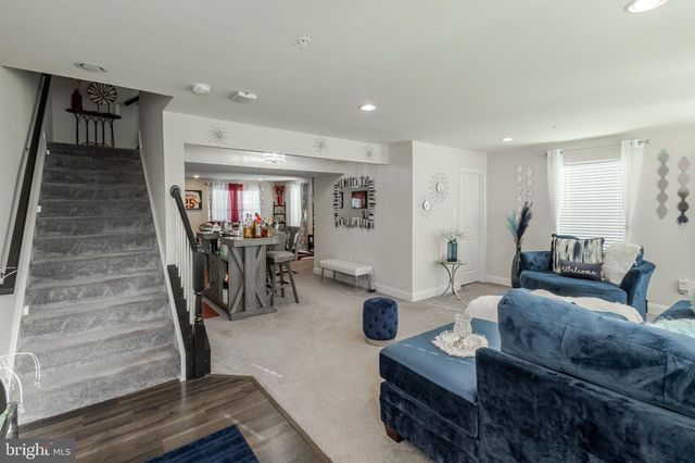 11391 TOLKIEN AVE, White Plains, MD 20695