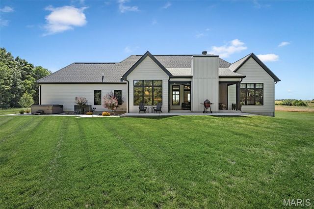 145 Lonesome Dove Way, Foristell, MO 63348