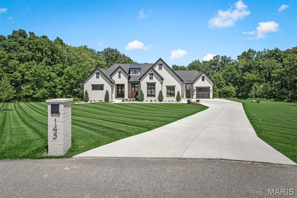 145 Lonesome Dove Way, Foristell, MO 63348