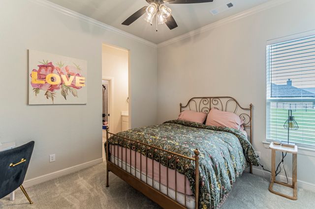 150 Las Brisas Drive, Decatur, TX 76234