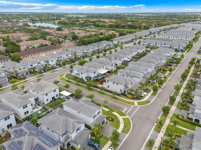 1400 SE 26th Rd, Homestead, FL 33035
