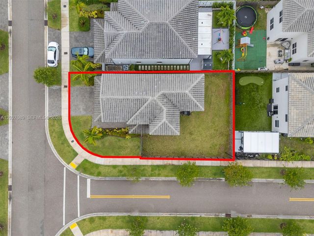 1400 SE 26th Rd, Homestead, FL 33035