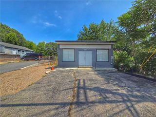 1708 Elmwood Avenue, Warwick, RI 02888