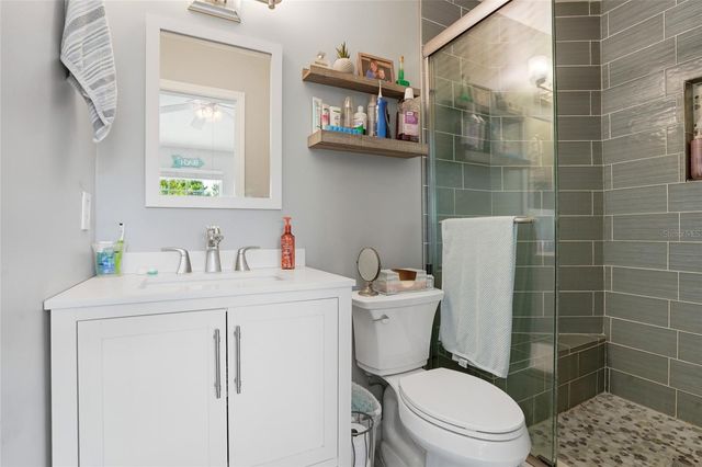 16511 LAKE BRIGADOON CIRCLE, Tampa, FL 33618