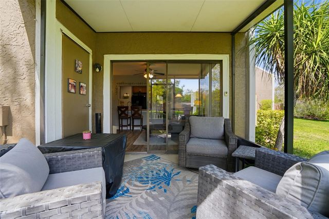 16511 LAKE BRIGADOON CIRCLE, Tampa, FL 33618