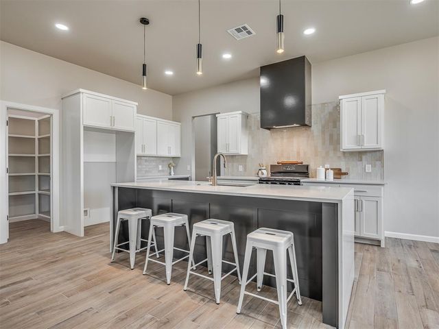 25187 Ethan Street, Cashion, OK 73016