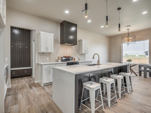 25187 Ethan Street, Cashion, OK 73016