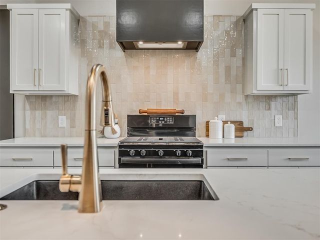 25187 Ethan Street, Cashion, OK 73016