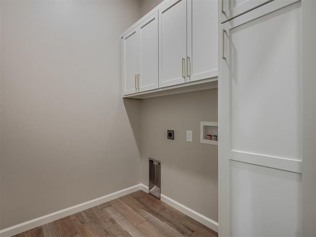 25187 Ethan Street, Cashion, OK 73016