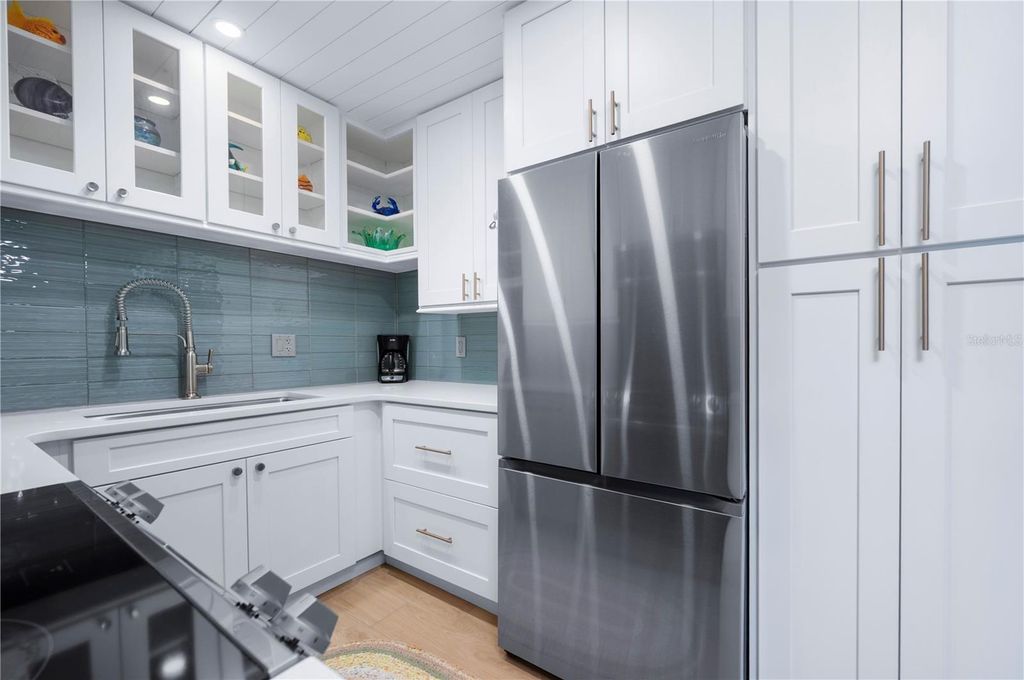 Image 15 of property listing at 3800 SAXON DRIVE 19B, New Smyrna Beach, FL 32169