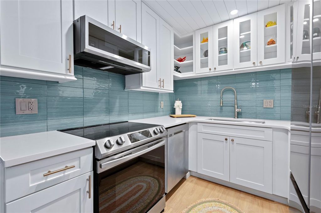 Image 16 of property listing at 3800 SAXON DRIVE 19B, New Smyrna Beach, FL 32169