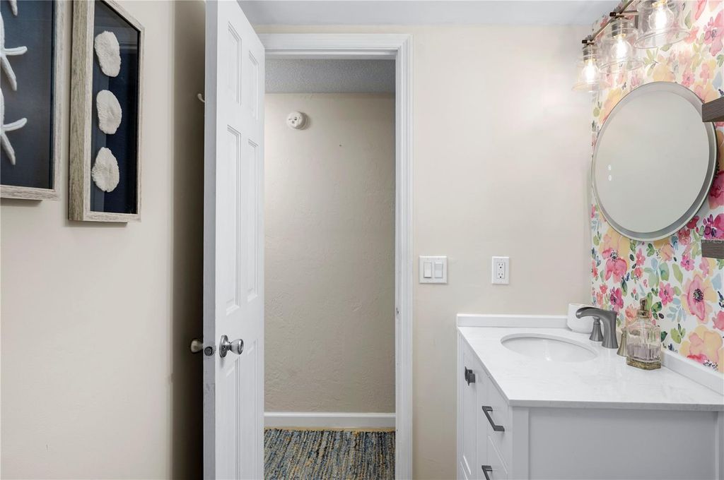 Image 28 of property listing at 3800 SAXON DRIVE 19B, New Smyrna Beach, FL 32169