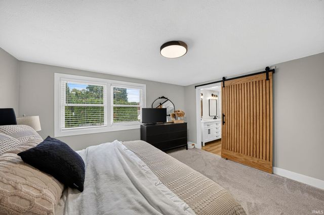 16333 Barna Drive, Granger, IN 46530