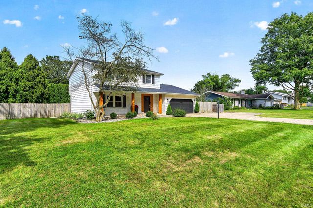 16333 Barna Drive, Granger, IN 46530