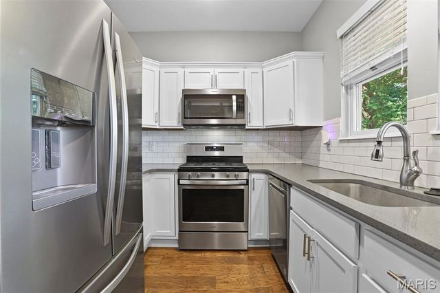 927 Troy Road, Edwardsville, IL 62025