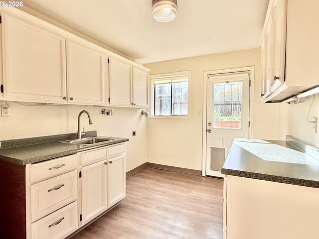 116 ENID Ave, Vancouver, WA 98661