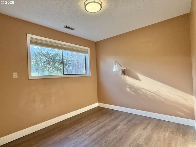 116 ENID Ave, Vancouver, WA 98661