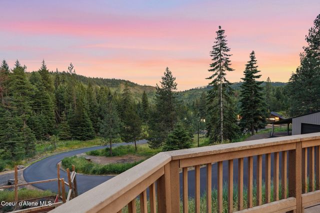 10439 W Cougar Gulch RD, Coeur D'alene, ID 83814