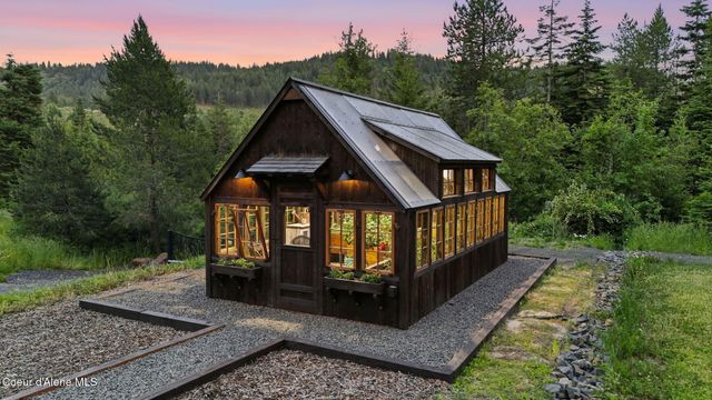 10439 W Cougar Gulch RD, Coeur D'alene, ID 83814