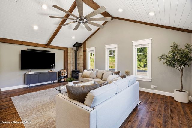 10439 W Cougar Gulch RD, Coeur D'alene, ID 83814