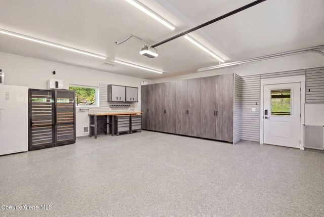 10439 W Cougar Gulch RD, Coeur D'alene, ID 83814