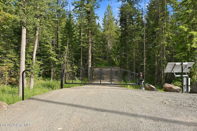 10439 W Cougar Gulch RD, Coeur D'alene, ID 83814